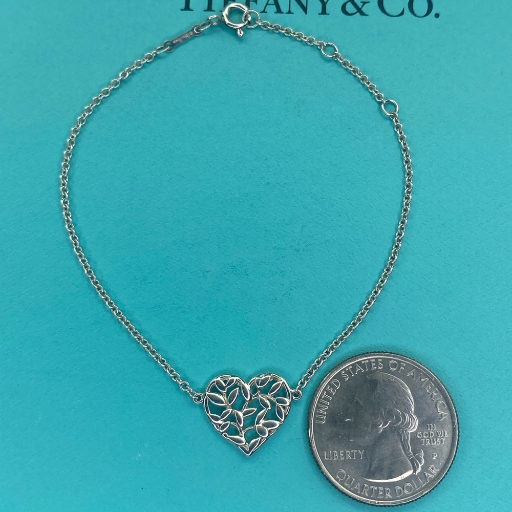 Tiffany & Co. Silver Leaf Heart bracelet - Picture 2 of 3